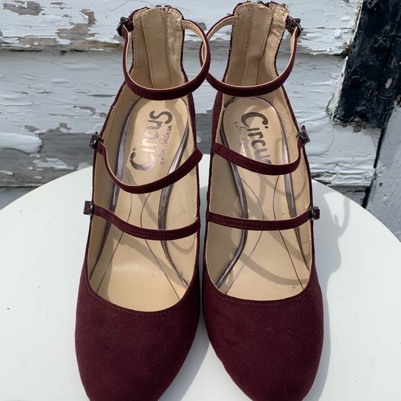 NWOT Strappy maroon heels - Picture 2 of 4